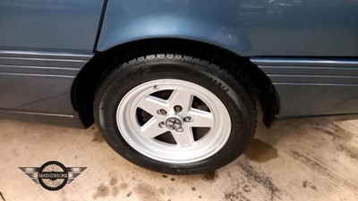 Lot 106 - 1988 ALFA ROMEO 164 LUSSO