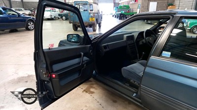 Lot 106 - 1988 ALFA ROMEO 164 LUSSO