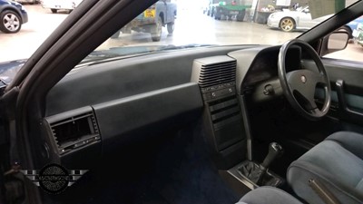 Lot 106 - 1988 ALFA ROMEO 164 LUSSO