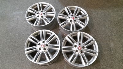 Lot 84 - JAGUAR 5 STUD ALLOY WHEELS SET OF 4  7.5J X 17