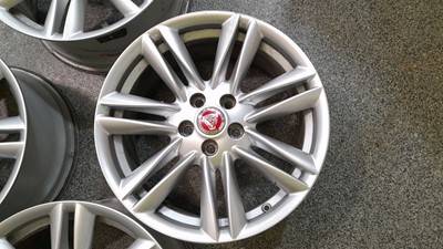 Lot 84 - JAGUAR 5 STUD ALLOY WHEELS SET OF 4  7.5J X 17