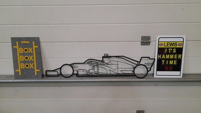 Lot 97 - FORMULA 1 CAR SILHOUETTE & 2 A4 SIZED FORMULA 1 METAL WALL PLAQUES