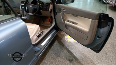 Lot 104 - 2009 VOLVO C70 SE LUX PREMIUM D5 A