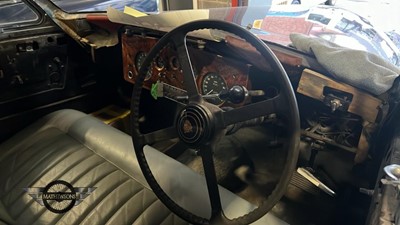 Lot 190 - 1957 JAGUAR MK VIII