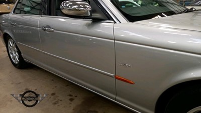 Lot 40 - 2004 JAGUAR XJ6 V6 AUTO