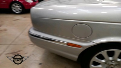 Lot 40 - 2004 JAGUAR XJ6 V6 AUTO