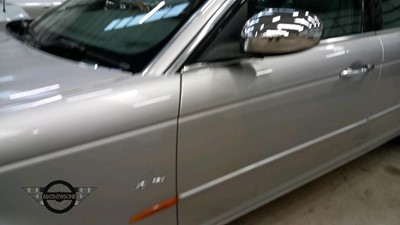 Lot 40 - 2004 JAGUAR XJ6 V6 AUTO