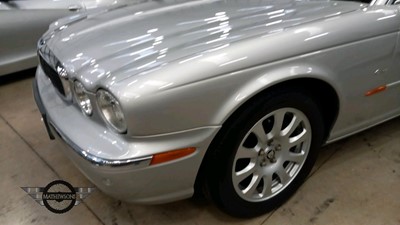 Lot 40 - 2004 JAGUAR XJ6 V6 AUTO