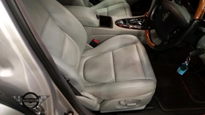 Lot 40 - 2004 JAGUAR XJ6 V6 AUTO