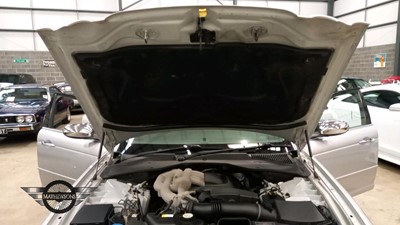 Lot 40 - 2004 JAGUAR XJ6 V6 AUTO