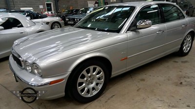 Lot 40 - 2004 JAGUAR XJ6 V6 AUTO