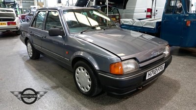 Lot 212 - 1990 FORD ORION GL 5SPD