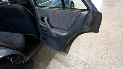 Lot 212 - 1990 FORD ORION GL 5SPD