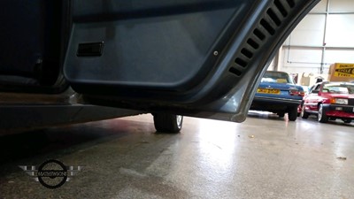 Lot 212 - 1990 FORD ORION GL 5SPD