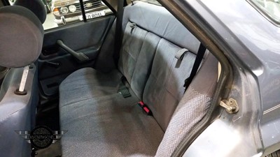 Lot 212 - 1990 FORD ORION GL 5SPD