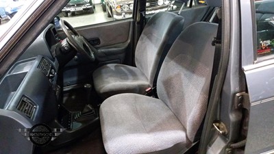 Lot 212 - 1990 FORD ORION GL 5SPD