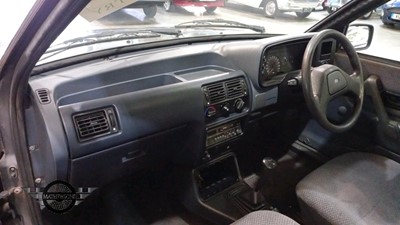 Lot 212 - 1990 FORD ORION GL 5SPD