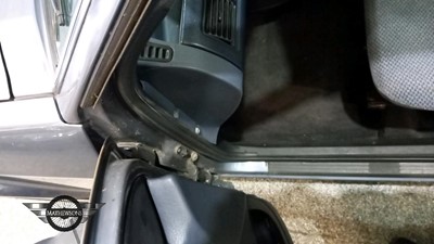 Lot 212 - 1990 FORD ORION GL 5SPD