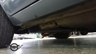 Lot 212 - 1990 FORD ORION GL 5SPD