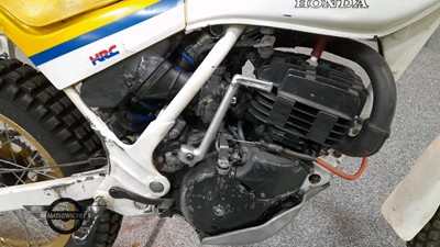 Lot 394 - 1985 HONDA TLM200R
