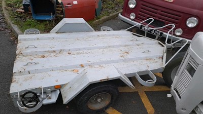Lot 91 - TRIPLE BIKE TRAILER