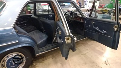 Lot 192 - 1972 MERCEDES 280 SE