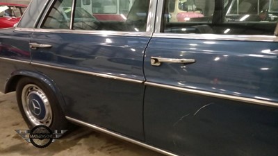Lot 192 - 1972 MERCEDES 280 SE