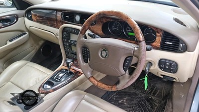 Lot 58 - 2005 JAGUAR XJ6 V6 AUTO