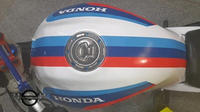 Lot 172 - 1996 HONDA CB400 SF