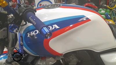 Lot 172 - 1996 HONDA CB400 SF