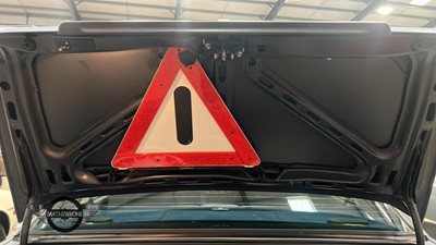 Lot 20 - 1993 MERCEDES 190E AUTO