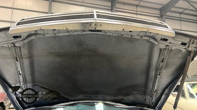 Lot 20 - 1993 MERCEDES 190E AUTO