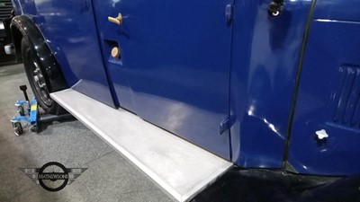 Lot 321 - 1937 AUSTIN TAXI
