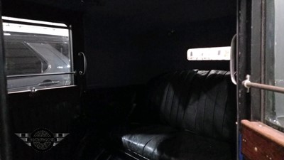 Lot 321 - 1937 AUSTIN TAXI