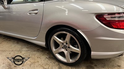 Lot 70 - 2011 MERCEDES-BENZ SLK200 AMG SPORT