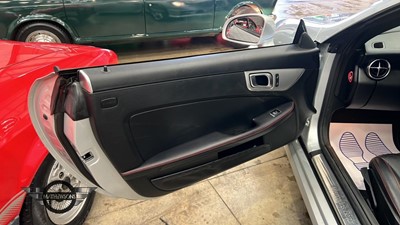 Lot 70 - 2011 MERCEDES-BENZ SLK200 AMG SPORT