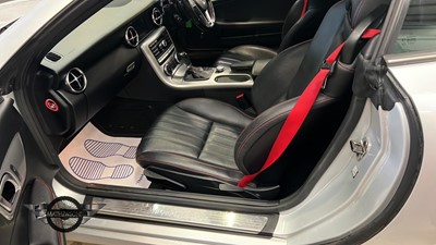 Lot 70 - 2011 MERCEDES-BENZ SLK200 AMG SPORT