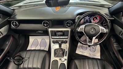 Lot 70 - 2011 MERCEDES-BENZ SLK200 AMG SPORT