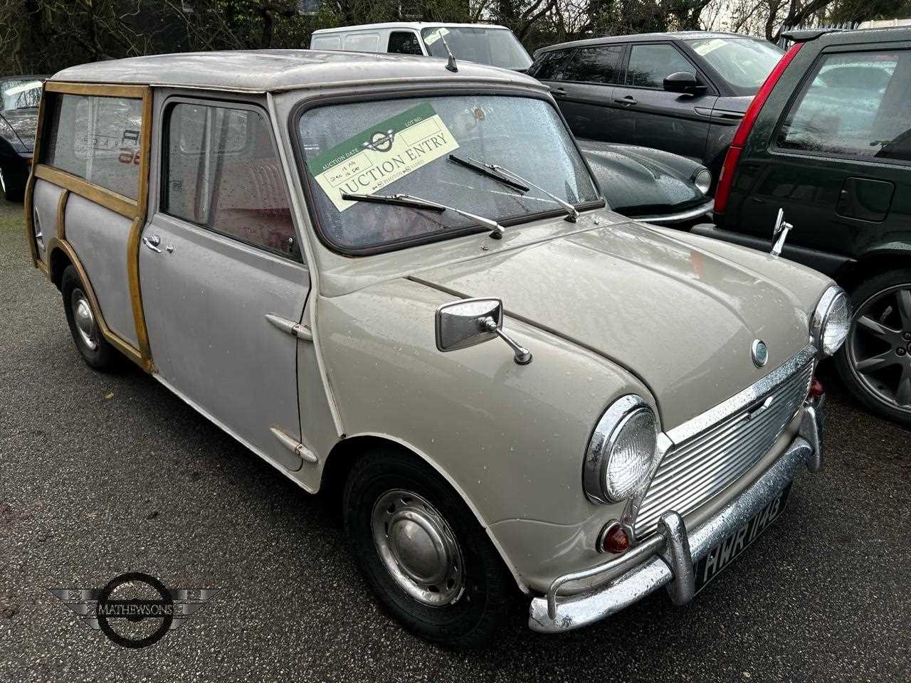 Lot 96 - 1969 MORRIS MINI 1000