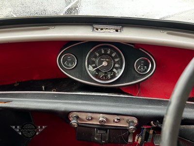 Lot 96 - 1969 MORRIS MINI 1000