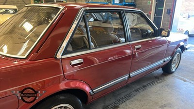 Lot 16 - 1983 FORD GRANADA GHIA AUTO
