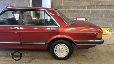 Lot 16 - 1983 FORD GRANADA GHIA AUTO