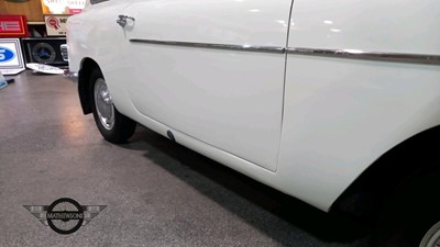 Lot 404 - 1964 AUSTIN A40 FARINA
