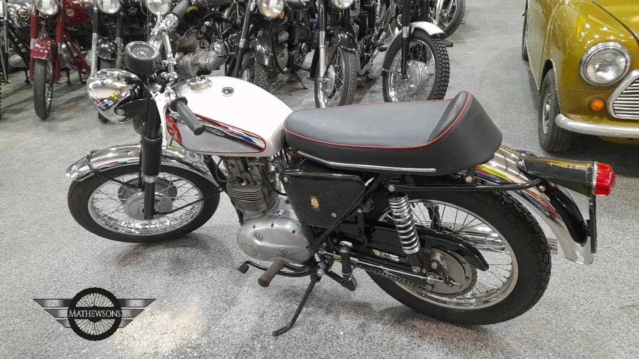 Lot 463 - 1969 BSA STARFIRE 250'GOLDSTAR LOOKALIKE'