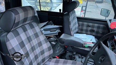 Lot 32 - 1987 MERCEDES 280 GE A2