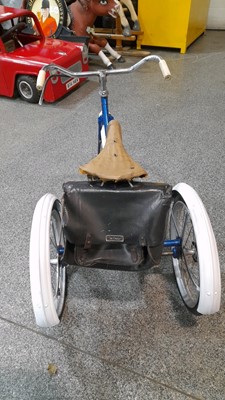 Lot 54 - 3 WHEELER CHILDS TRIKE BLUE & WHITE