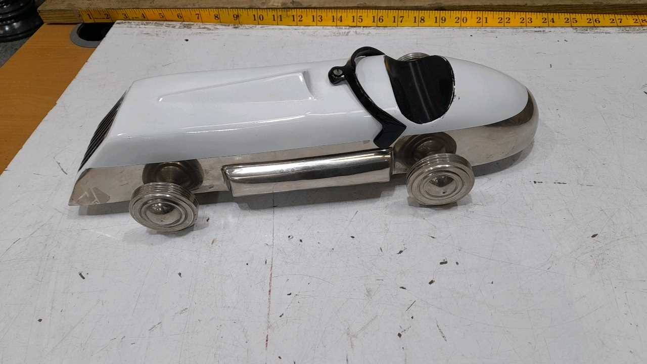 Lot 89 - LARGE ALUMINIUM MODEL CAR ( LANDSPEED RECORD REPLICA ) 16" X 4" X 5"