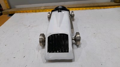 Lot 89 - LARGE ALUMINIUM MODEL CAR ( LANDSPEED RECORD REPLICA ) 16" X 4" X 5"