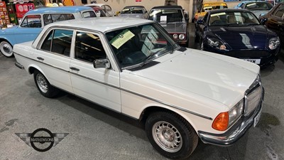 Lot 76 - 1985 MERCEDES 280 E