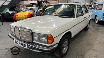 Lot 76 - 1985 MERCEDES 280 E
